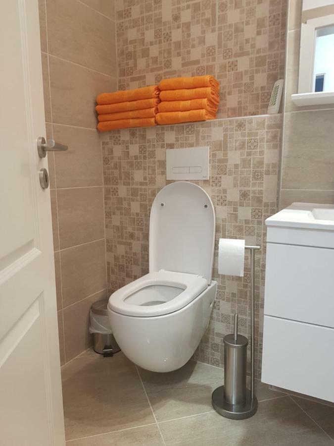 Apartament Monadin 3 Brașov Exterior foto