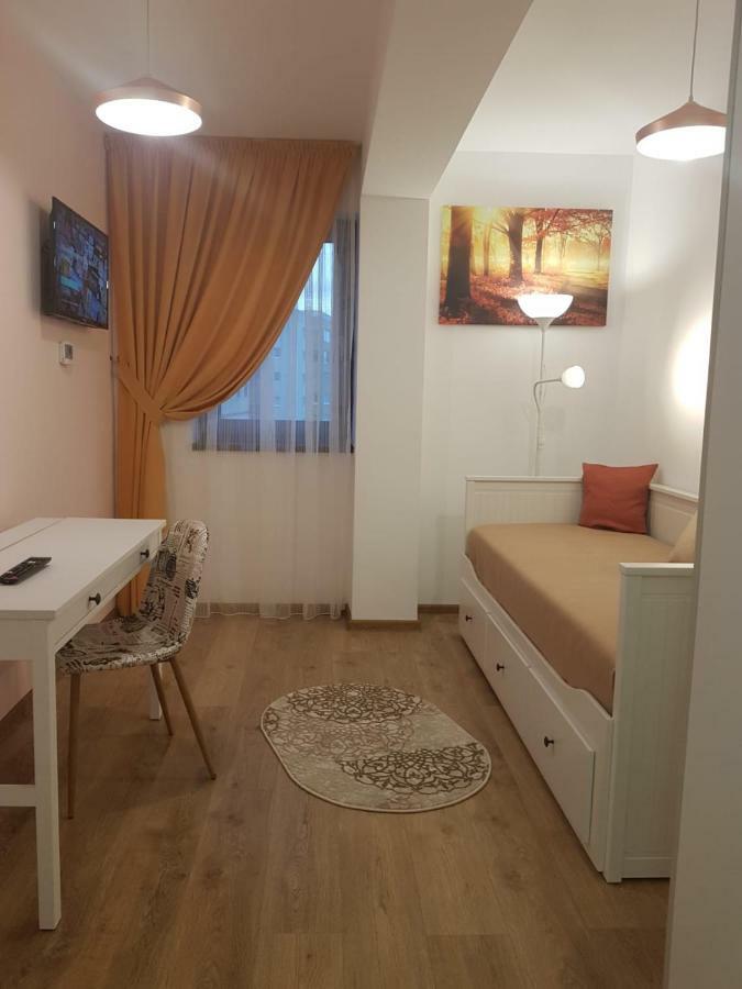 Apartament Monadin 3 Brașov Exterior foto