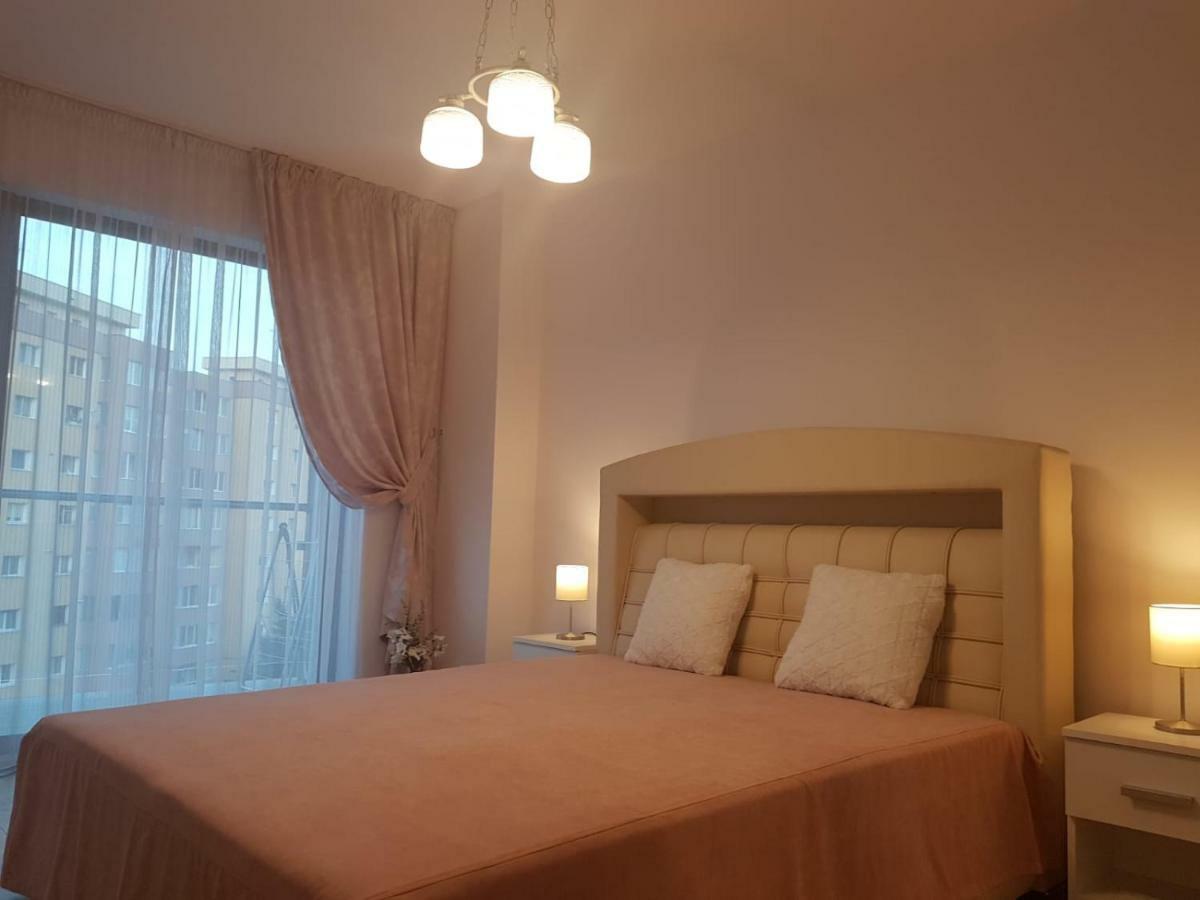 Apartament Monadin 3 Brașov Exterior foto