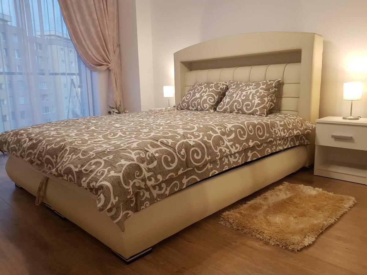 Apartament Monadin 3 Brașov Exterior foto